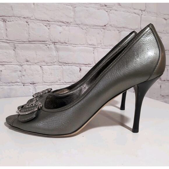 GUCCI CELLARIUS GRAY LEATHER BIT LOGO BUCKLE PEEP TOE PUMPS 40.5 ITALY Dust Bag - Picture 5 of 15
